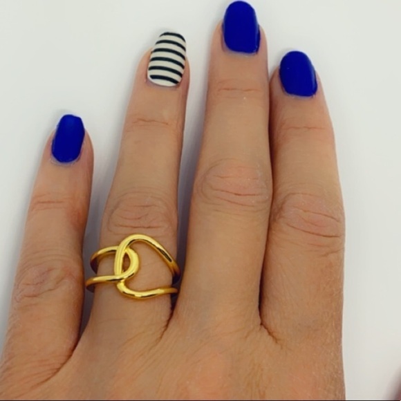 Solid .925 Sterling Silver Gold Ring – Adjustable Interlocked Minimalist Design - Picture 7 of 14